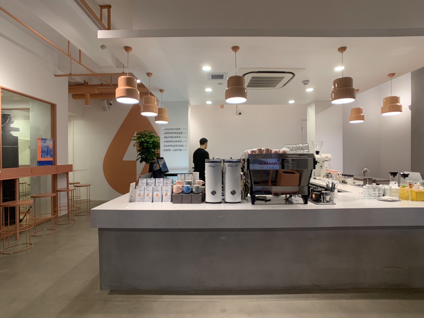 宿泊業、飲食サービス業(飲食店)の施工事例